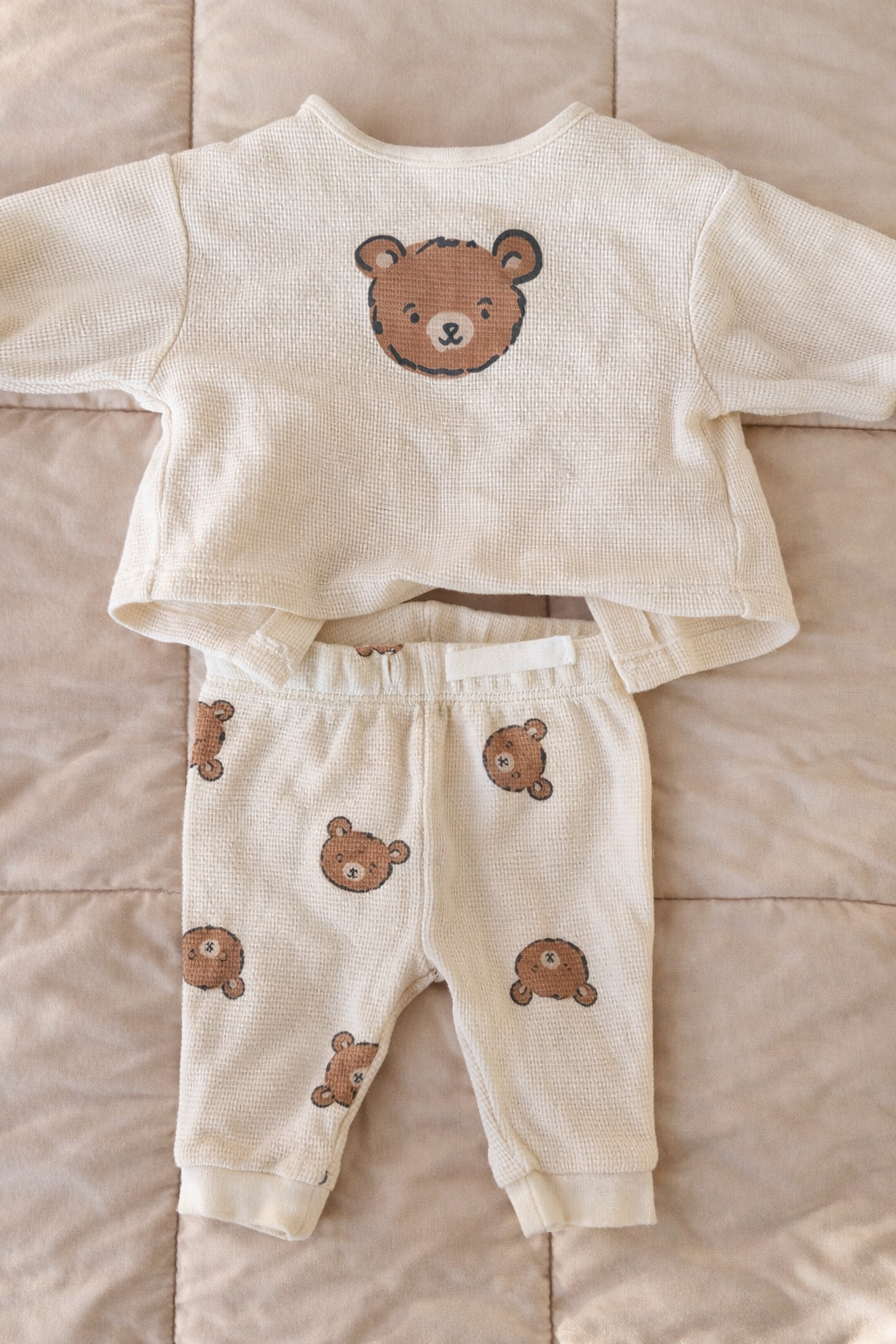 Ensemble ourson taille 1 mois