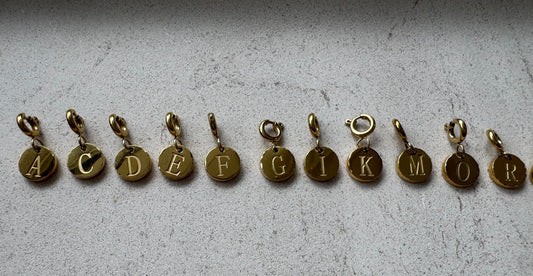 Charms lettres