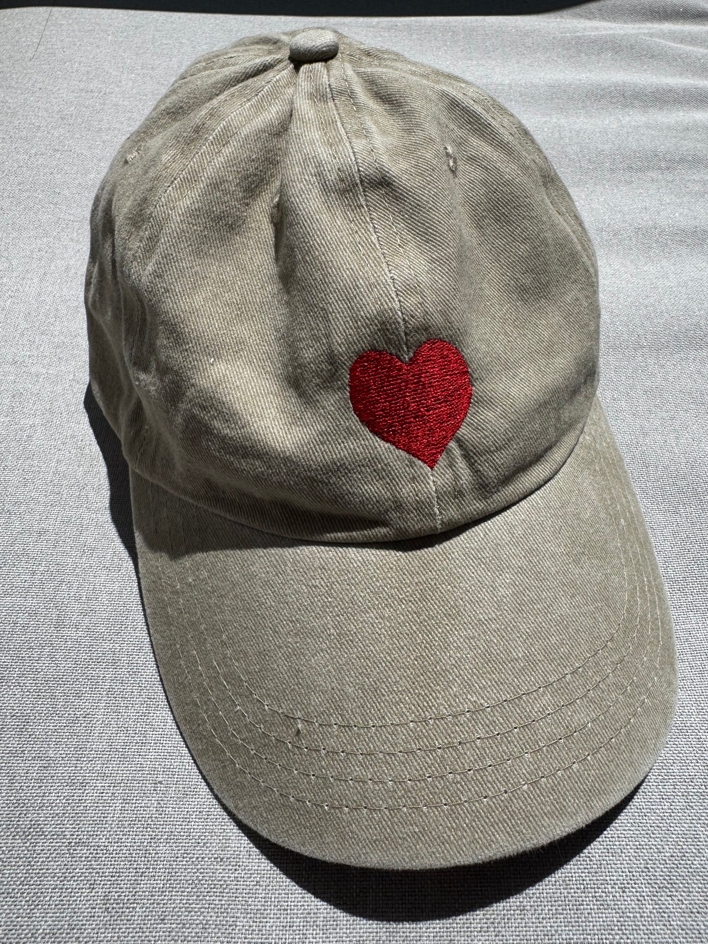 Casquette brodée
